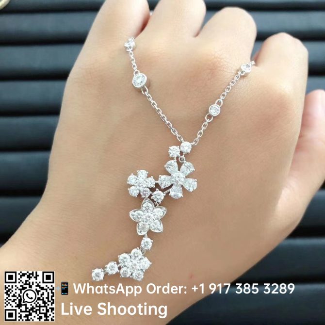Five diamond-nested petal necklaces - Image 4